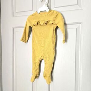 3/$15 Sterling baby ribbed sleeper size 3 m